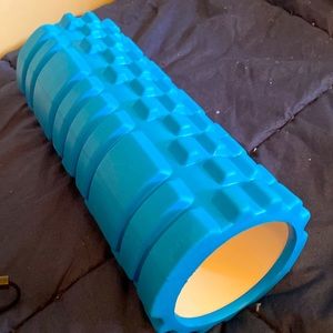 Exercise foam roller